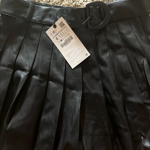 Zara Black Skater Mini Skirt with Tie Front - Picture 2 of 4